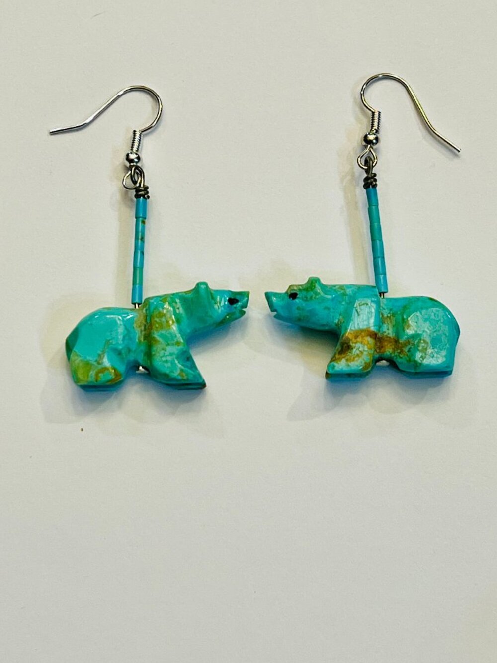 Vintage Turquoise Zuni Carved Bear Fetish Earrings, Dangle